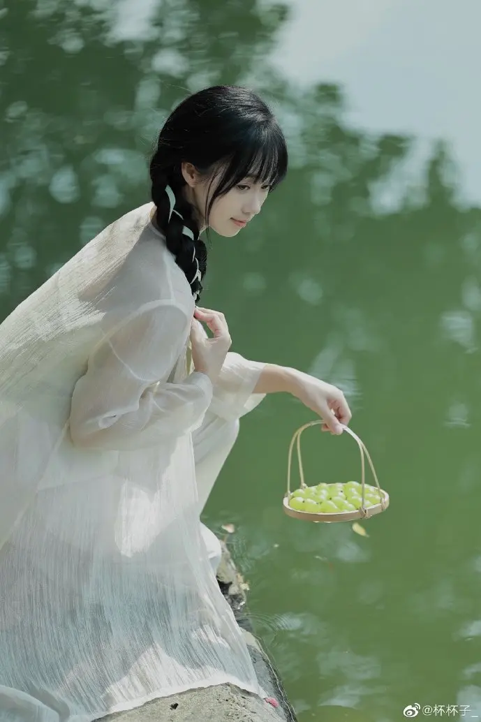 剧本泄露数据对比图